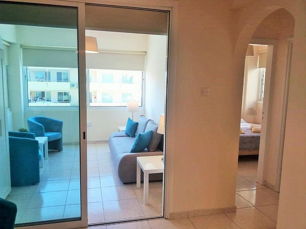 Apartment 304 Citywitch Larnaca Buitenkant foto