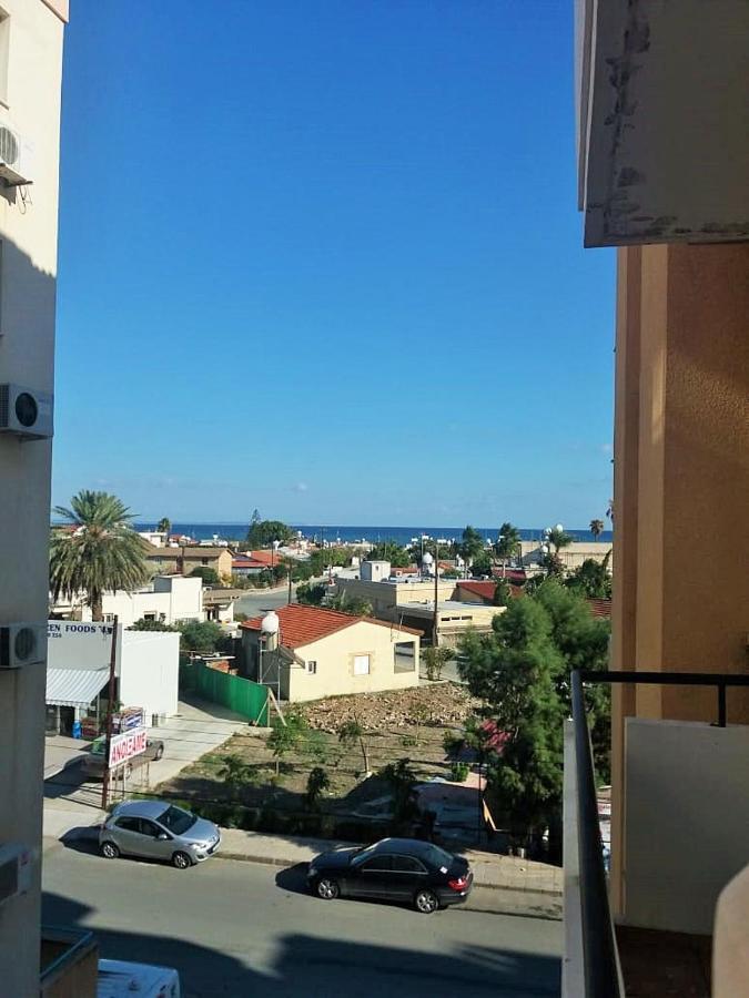 Apartment 304 Citywitch Larnaca Buitenkant foto