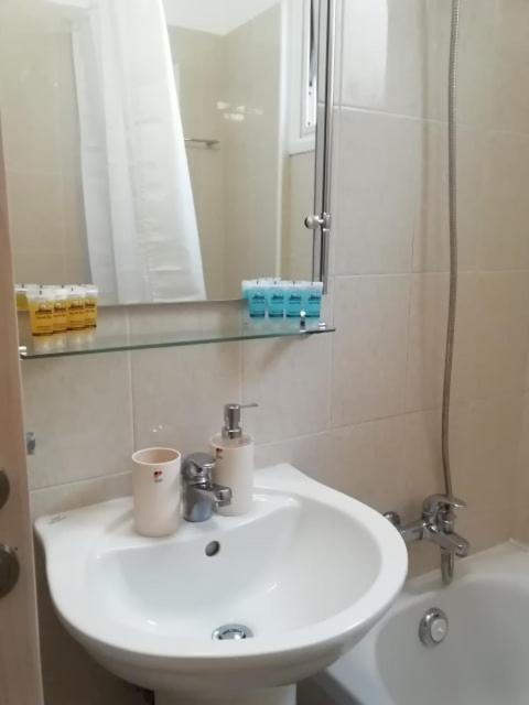 Apartment 304 Citywitch Larnaca Buitenkant foto